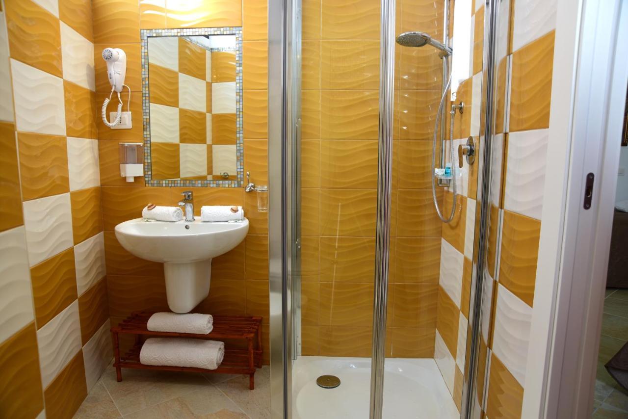 Armonia Rooms Termoli Kültér fotó